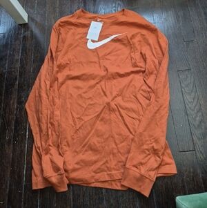Nike Long Sleeve T-Shirt Sz XL Orange White Swoosh Logo Casual Streetwear Men's.